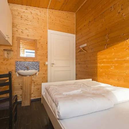 Vandrerhjem Rorbuer Kabelvåg