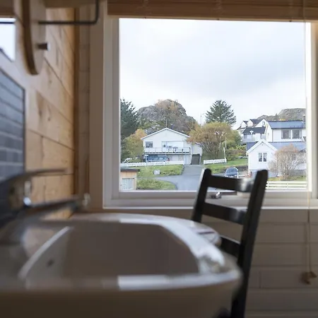 Rorbuer Vandrerhjem Kabelvåg