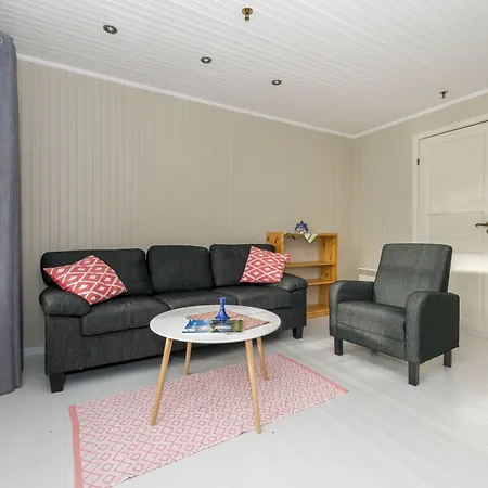 Hostel Rorbuer Kabelvag